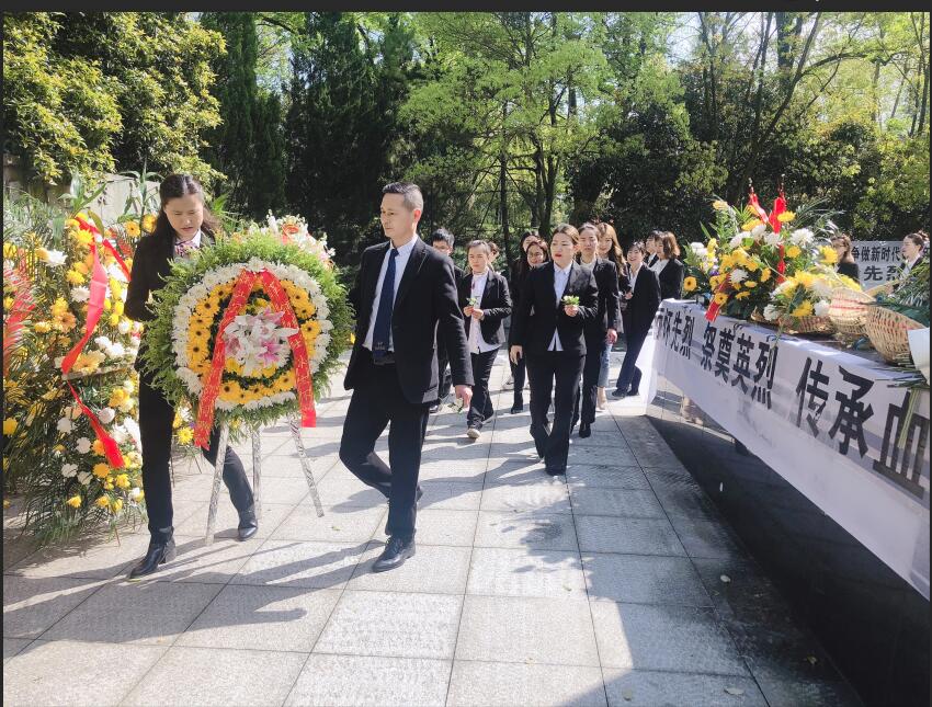 宏成建材清明掃墓 宏成建材清明掃墓